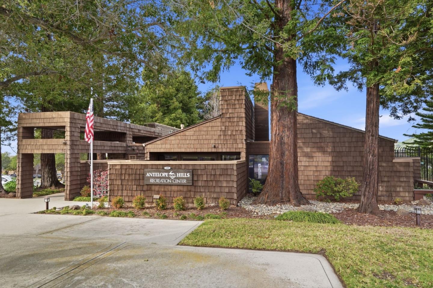 Detail Gallery Image 42 of 44 For 43524 Ocaso Corte St, Fremont,  CA 94539 - 2 Beds | 2/1 Baths