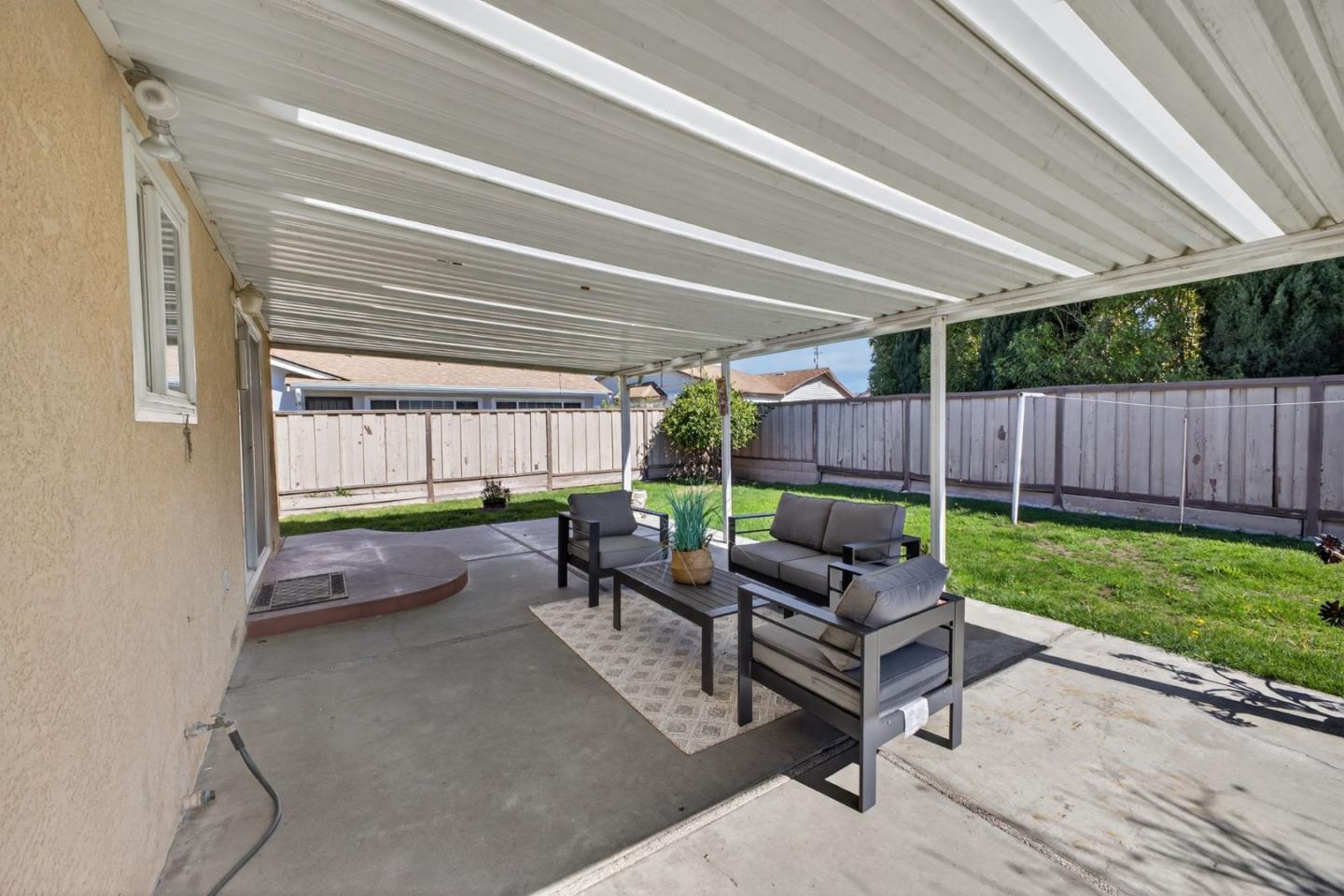 Detail Gallery Image 24 of 33 For 1880 Dove Way, Hayward,  CA 94545 - 3 Beds | 1 Baths