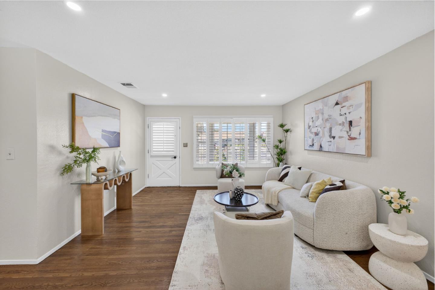 Detail Gallery Image 8 of 33 For 1880 Dove Way, Hayward,  CA 94545 - 3 Beds | 1 Baths