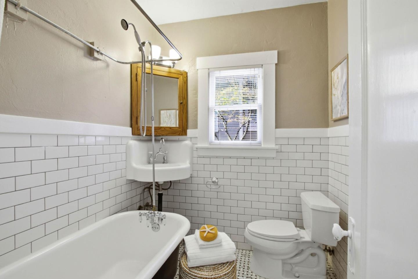 Detail Gallery Image 36 of 50 For 531 Brooks Ave, San Jose,  CA 95125 - 3 Beds | 2 Baths