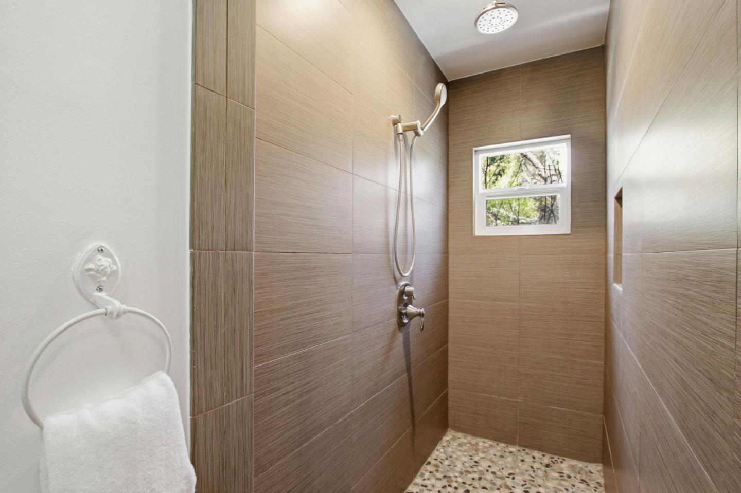 Detail Gallery Image 38 of 50 For 531 Brooks Ave, San Jose,  CA 95125 - 3 Beds | 2 Baths