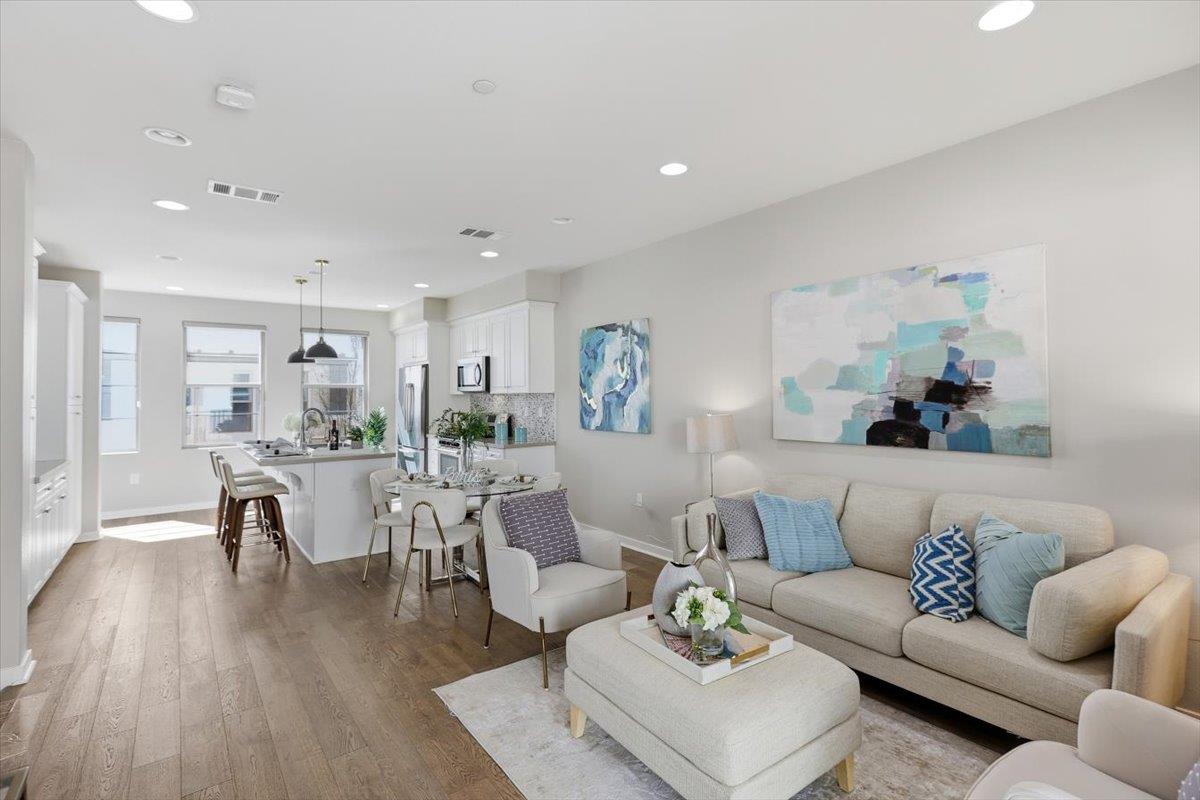 Photo #3: ML82037833 Listing: Photo #3