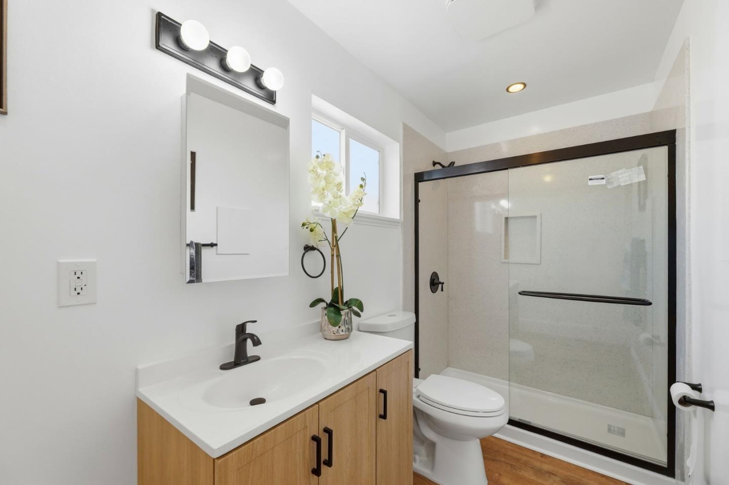 Detail Gallery Image 48 of 49 For 271 N 9th St, San Jose,  CA 95112 - 3 Beds | 3 Baths