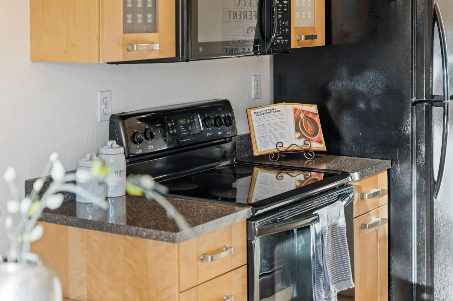 Detail Gallery Image 17 of 38 For 2106 La Terrace Cir, San Jose,  CA 95123 - 1 Beds | 1 Baths