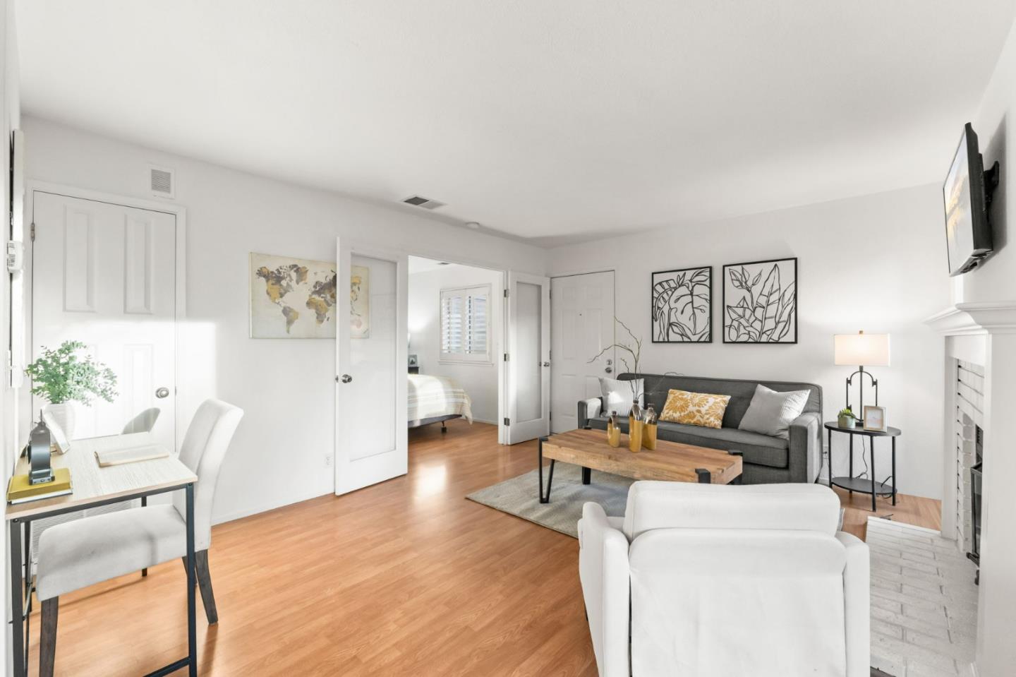 Detail Gallery Image 4 of 38 For 2106 La Terrace Cir, San Jose,  CA 95123 - 1 Beds | 1 Baths