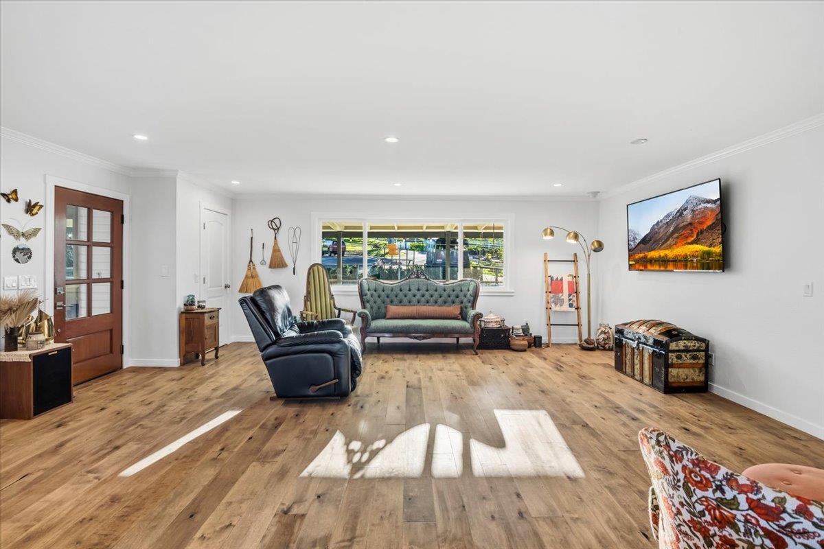 Detail Gallery Image 20 of 112 For 1535 School Rd, San Juan Bautista,  CA 95045 - 4 Beds | 2 Baths