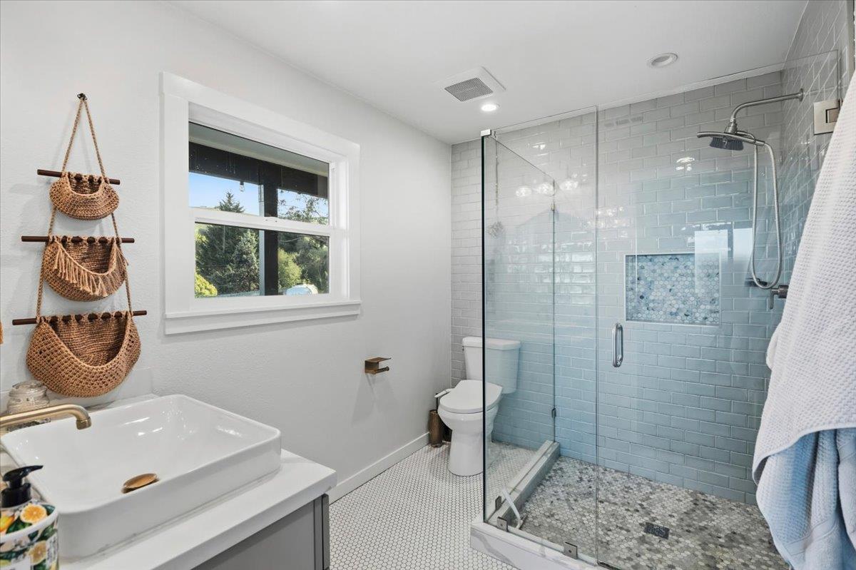 Detail Gallery Image 25 of 112 For 1535 School Rd, San Juan Bautista,  CA 95045 - 4 Beds | 2 Baths