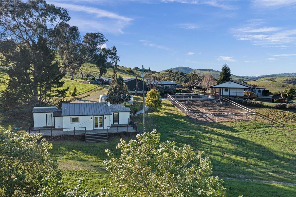 Detail Gallery Image 51 of 112 For 1535 School Rd, San Juan Bautista,  CA 95045 - 4 Beds | 2 Baths