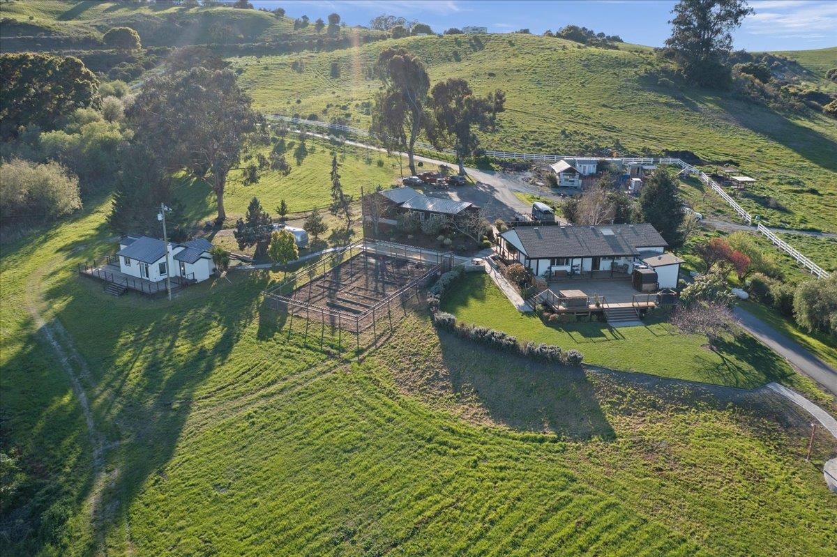 Detail Gallery Image 54 of 112 For 1535 School Rd, San Juan Bautista,  CA 95045 - 4 Beds | 2 Baths