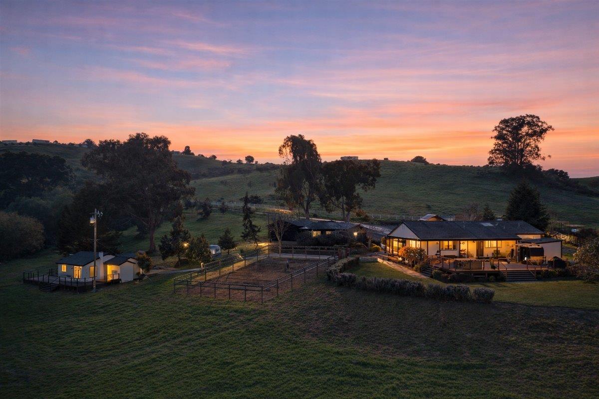 Detail Gallery Image 55 of 112 For 1535 School Rd, San Juan Bautista,  CA 95045 - 4 Beds | 2 Baths