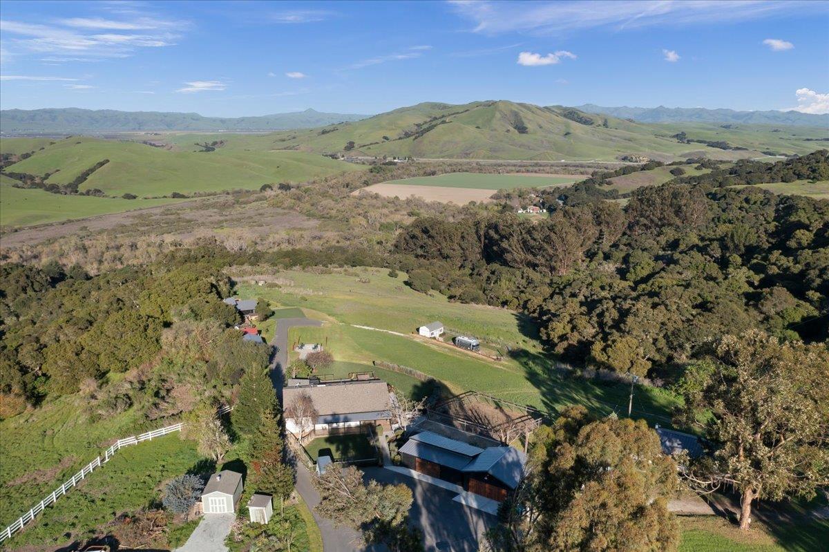 Detail Gallery Image 73 of 112 For 1535 School Rd, San Juan Bautista,  CA 95045 - 4 Beds | 2 Baths