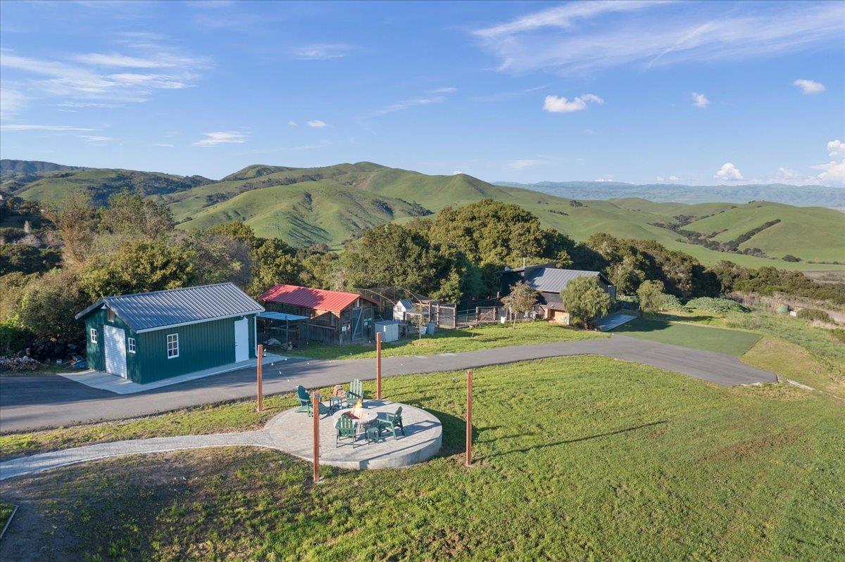 Detail Gallery Image 85 of 112 For 1535 School Rd, San Juan Bautista,  CA 95045 - 4 Beds | 2 Baths