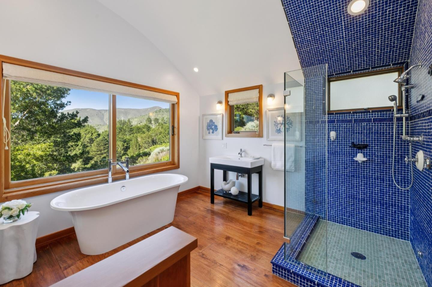 Detail Gallery Image 32 of 67 For 732 Alta Vista Rd, Montara,  CA 94037 - 3 Beds | 3/1 Baths