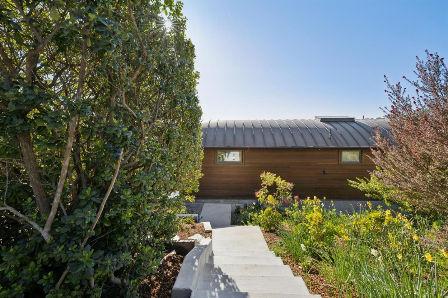 Detail Gallery Image 59 of 67 For 732 Alta Vista Rd, Montara,  CA 94037 - 3 Beds | 3/1 Baths