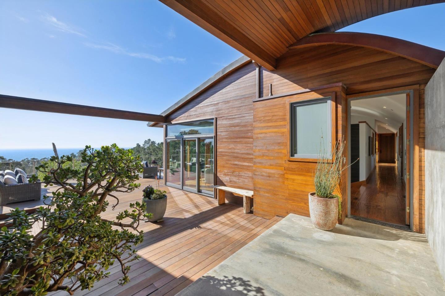 Detail Gallery Image 6 of 67 For 732 Alta Vista Rd, Montara,  CA 94037 - 3 Beds | 3/1 Baths