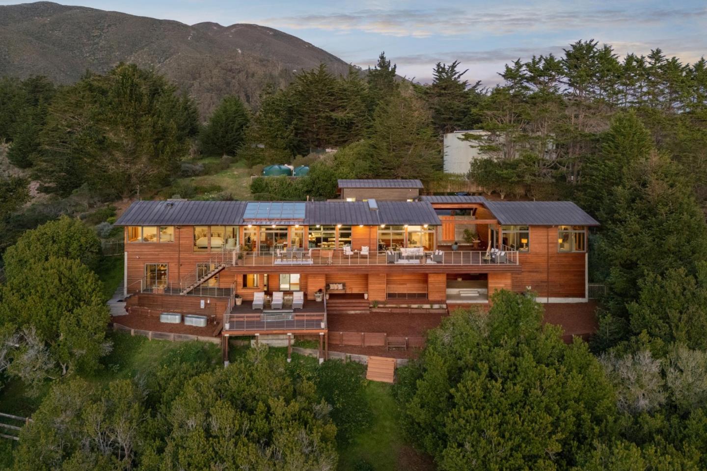 Detail Gallery Image 65 of 67 For 732 Alta Vista Rd, Montara,  CA 94037 - 3 Beds | 3/1 Baths