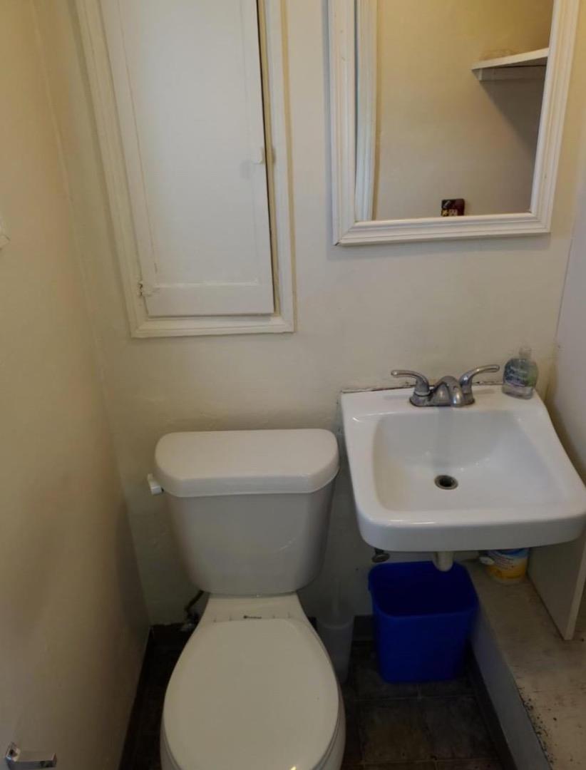 321 Hawthorne Street, Salinas, CA, 93901