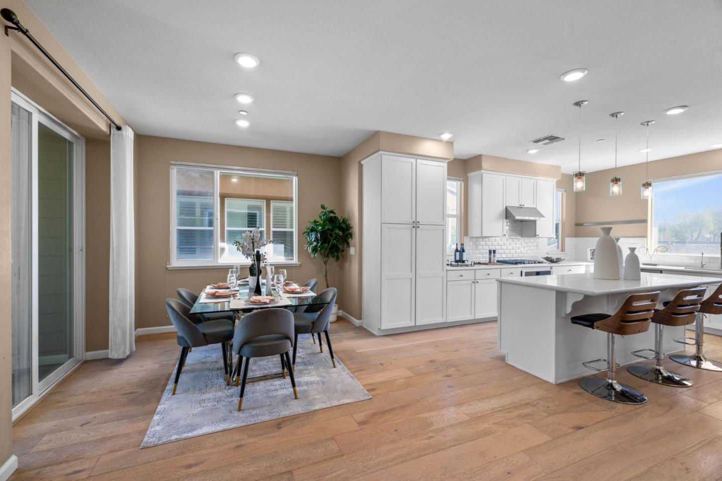 Photo #12: ML82037845 Listing: Photo #12