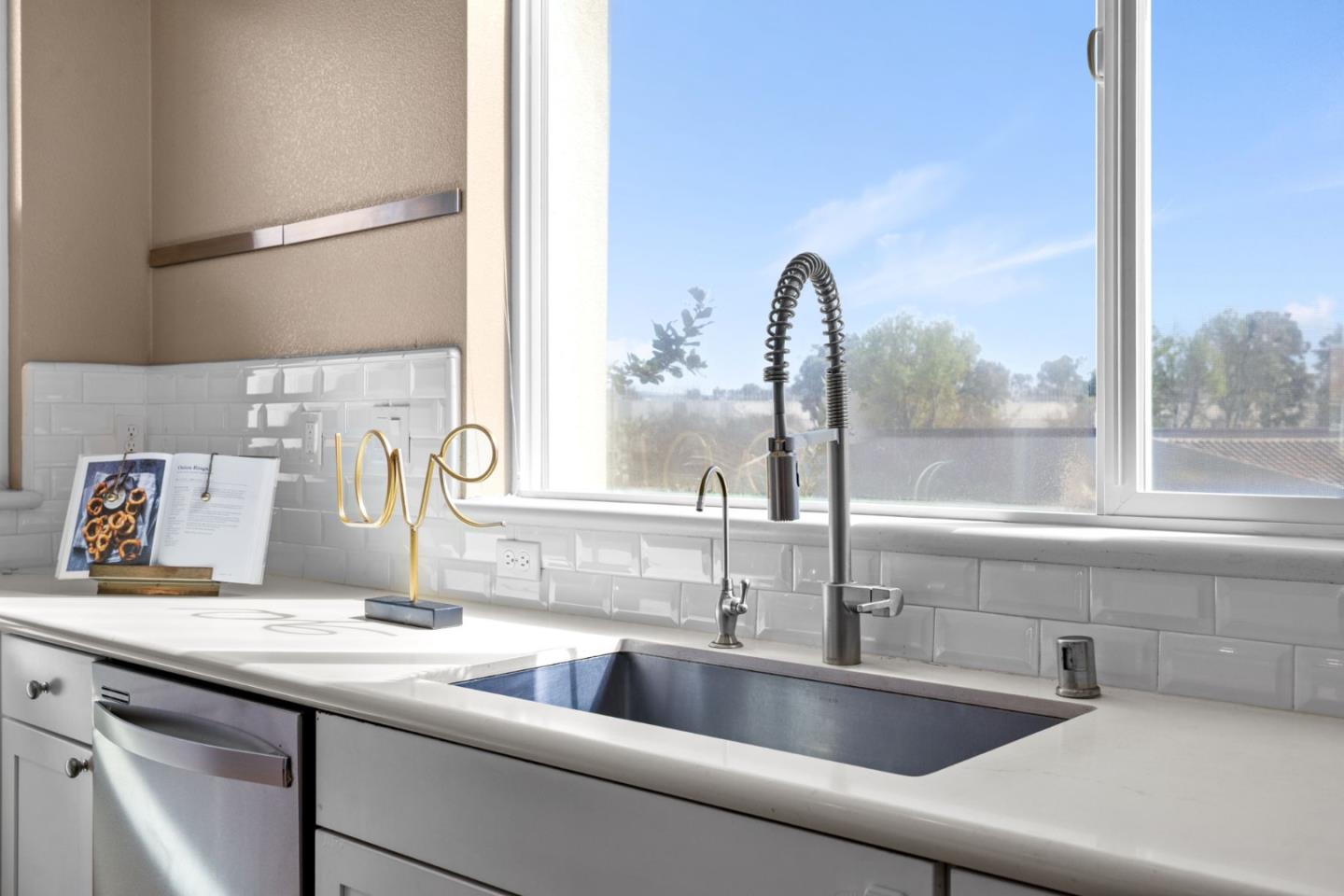 Photo #19: ML82037845 Listing: Photo #19