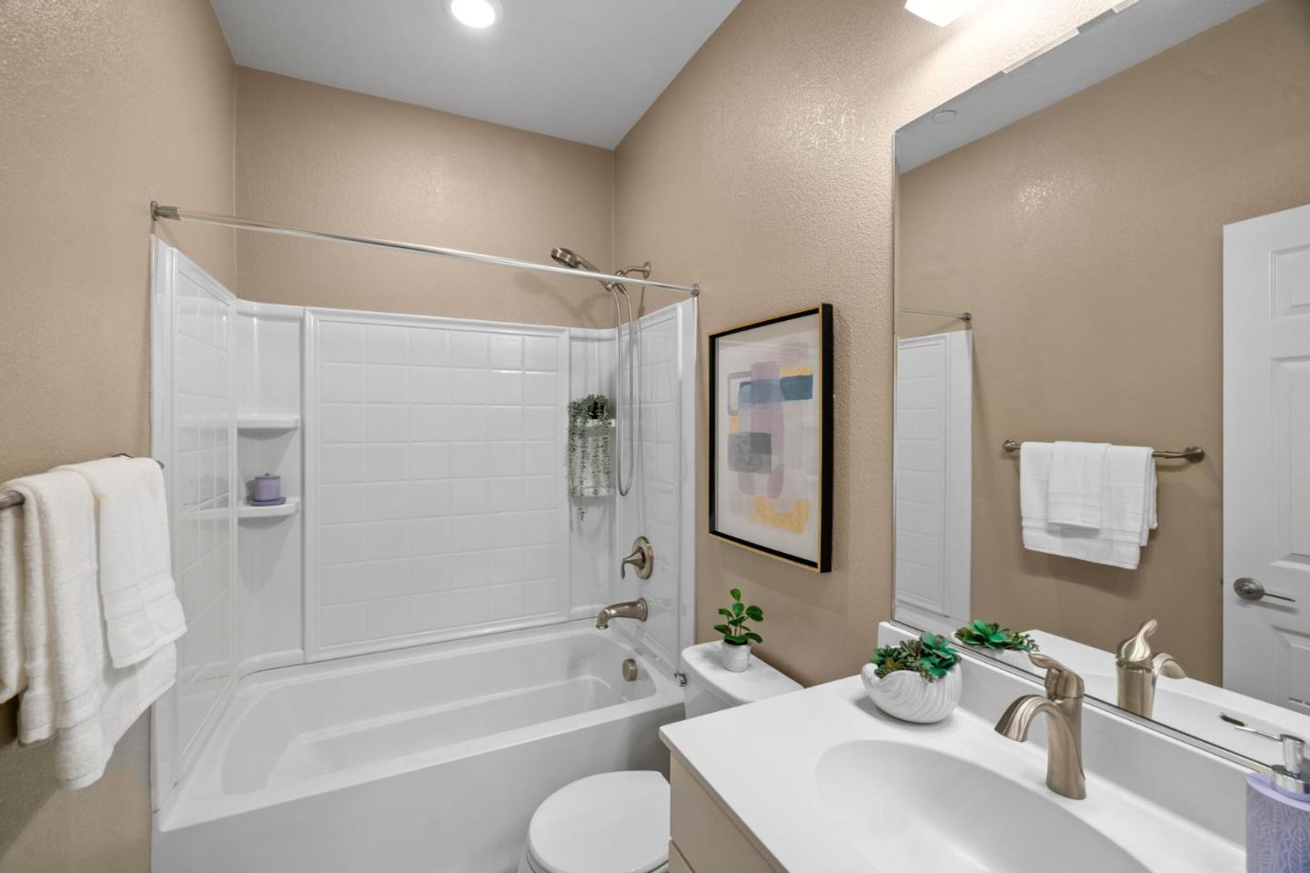 Photo #23: ML82037845 Listing: Photo #23