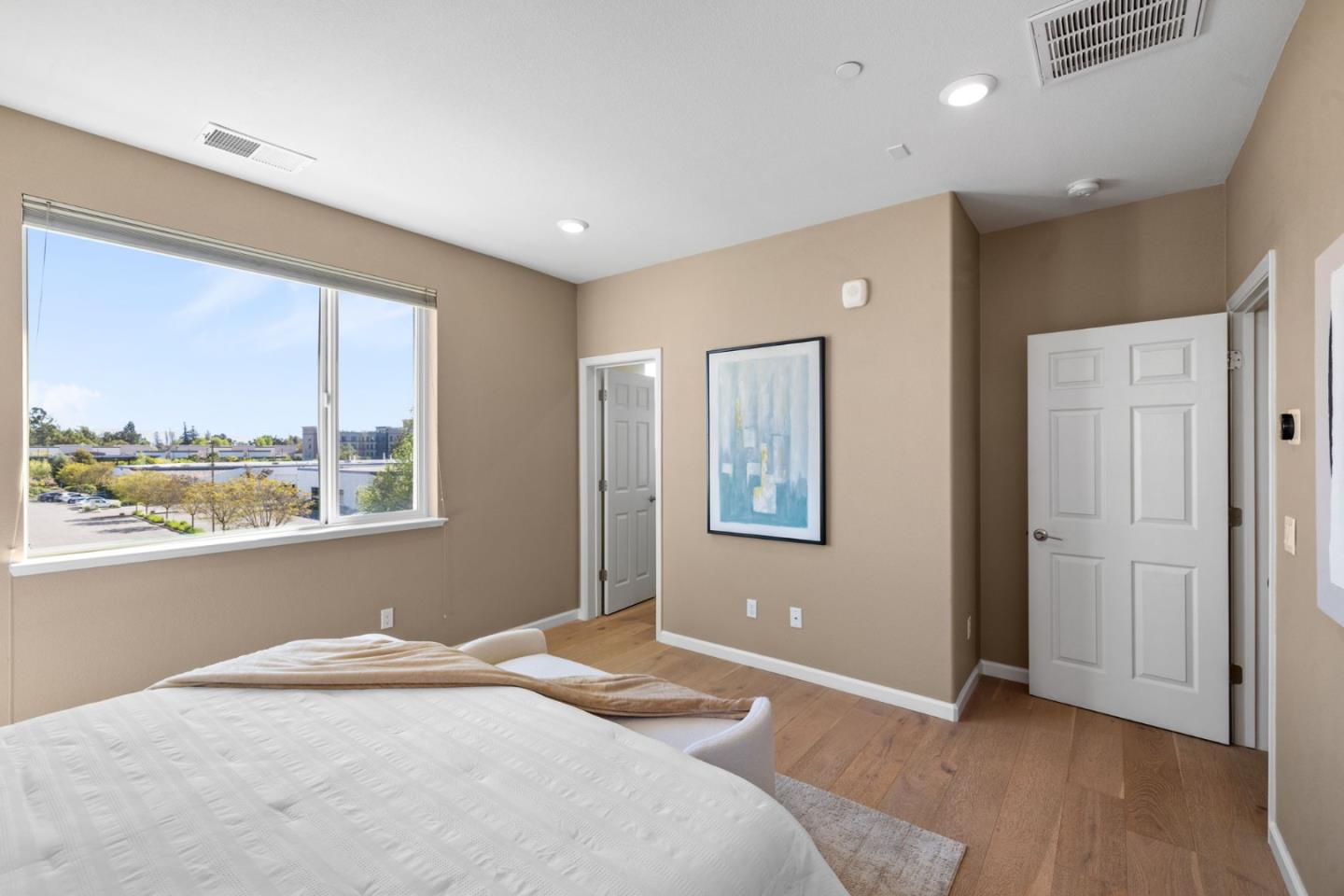 Photo #27: ML82037845 Listing: Photo #27