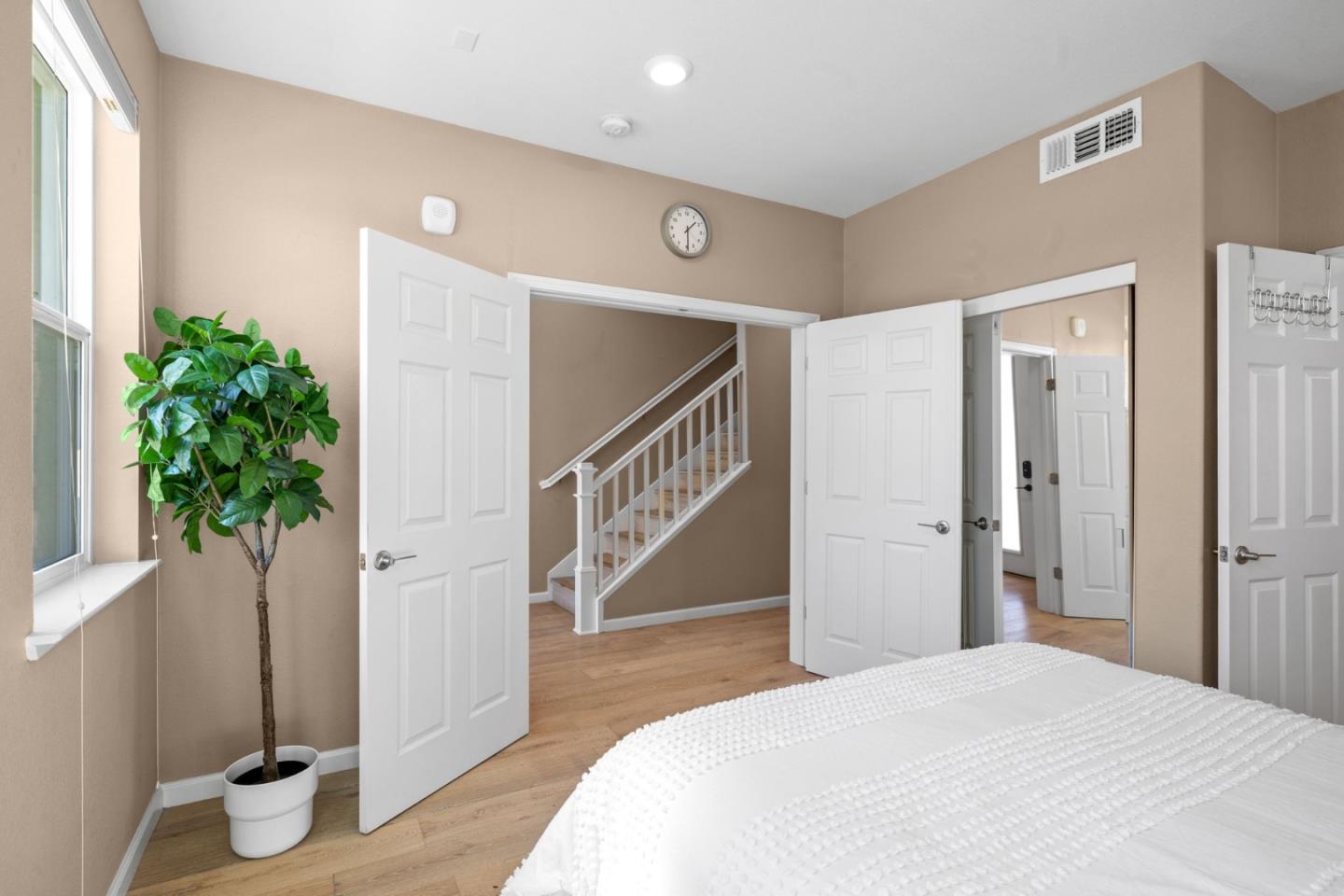 Photo #6: ML82037845 Listing: Photo #6