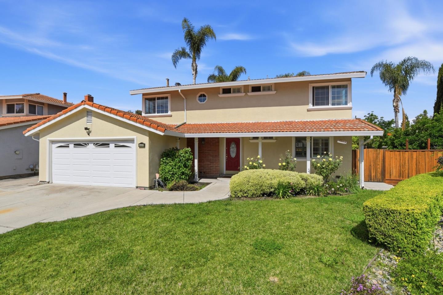 Detail Gallery Image 2 of 35 For 4487 Britwell Ct, San Jose,  CA 95136 - 5 Beds | 2/1 Baths