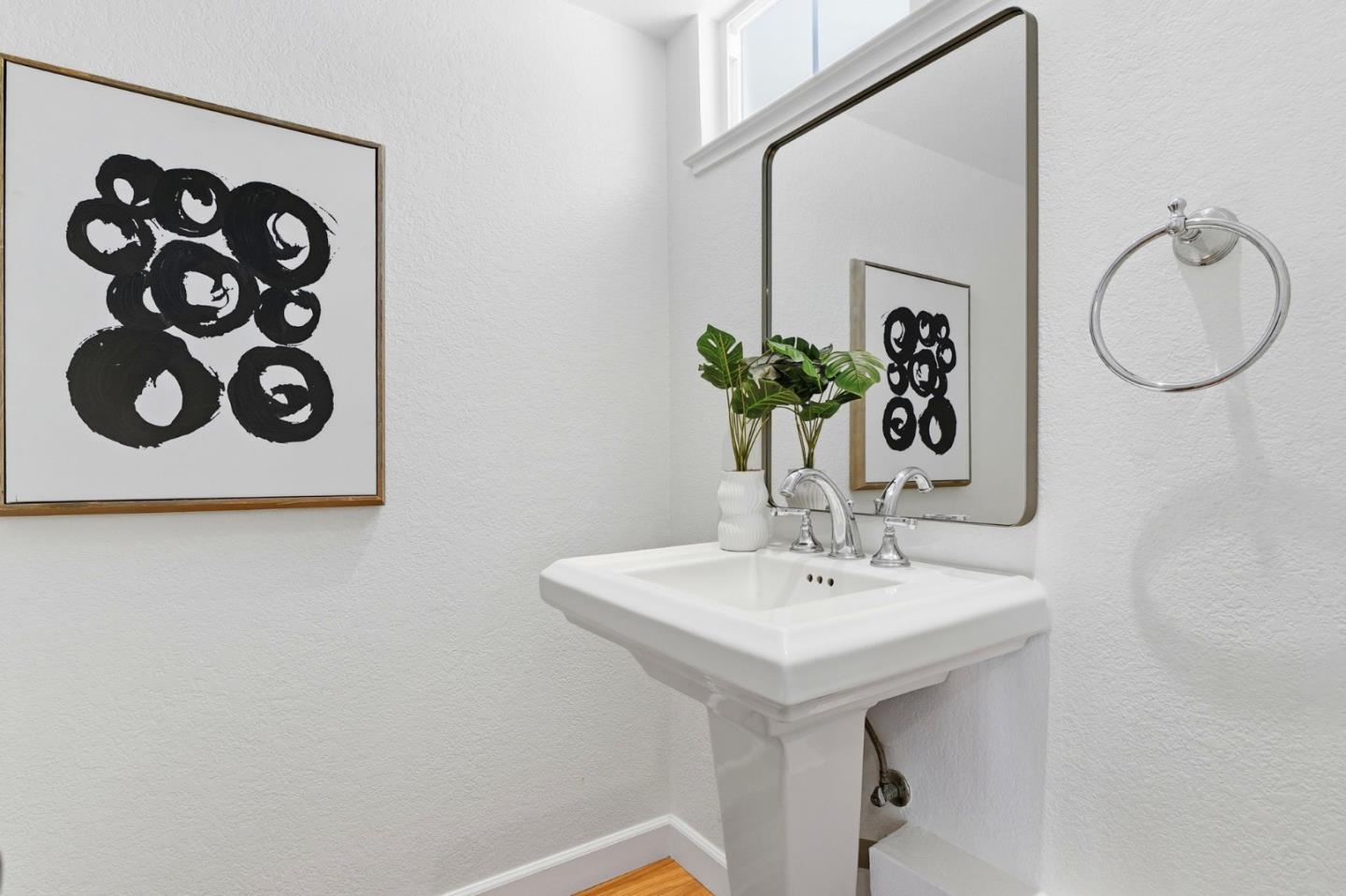 Detail Gallery Image 26 of 35 For 4487 Britwell Ct, San Jose,  CA 95136 - 5 Beds | 2/1 Baths