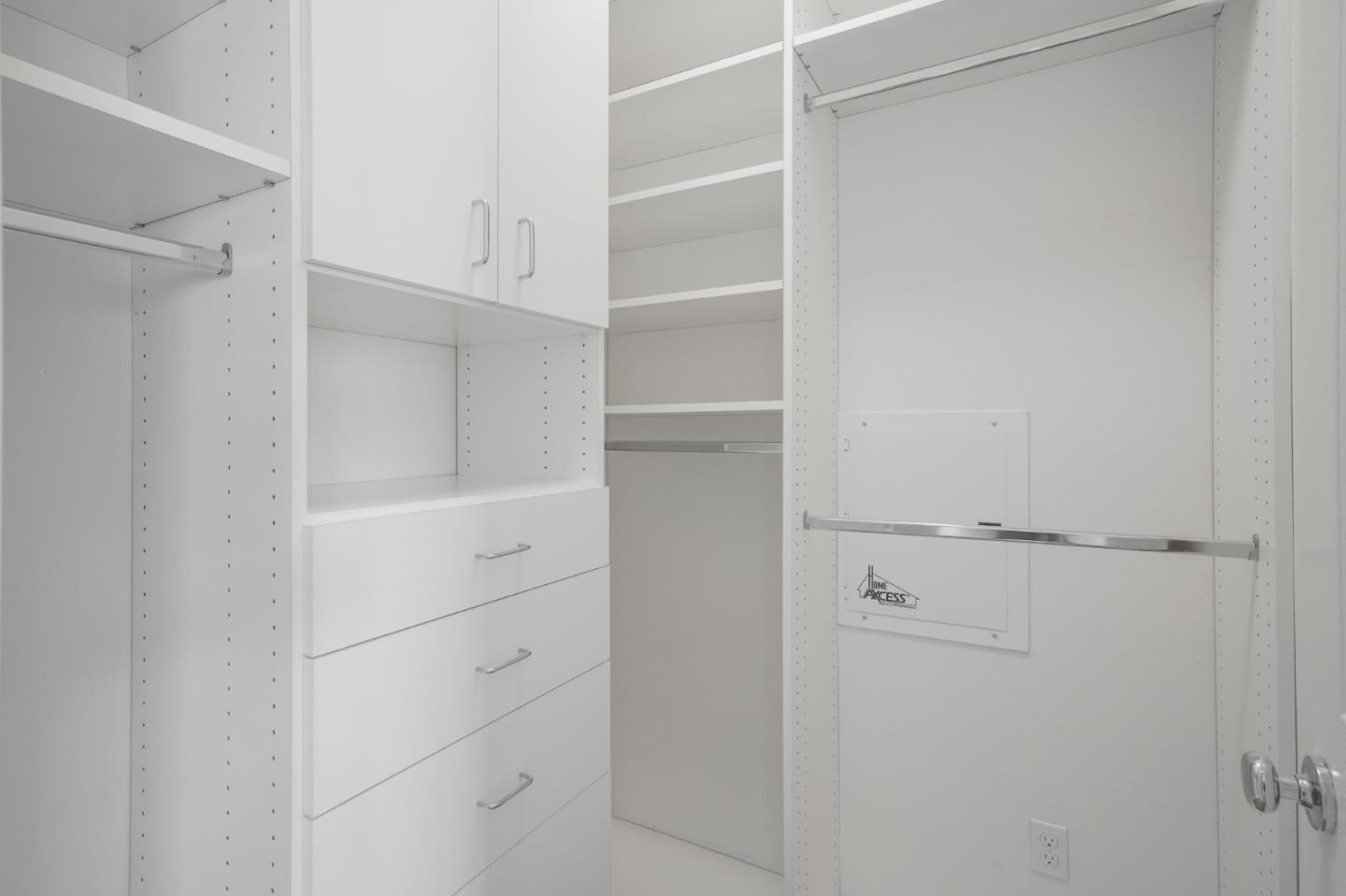 Detail Gallery Image 33 of 46 For 1297 Coyote Creek Way, Milpitas,  CA 95035 - 3 Beds | 2/1 Baths