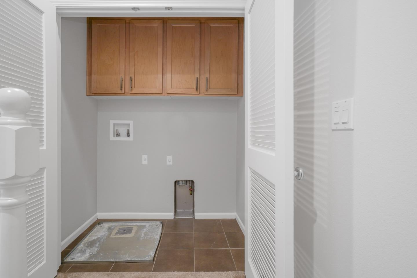 Detail Gallery Image 34 of 46 For 1297 Coyote Creek Way, Milpitas,  CA 95035 - 3 Beds | 2/1 Baths