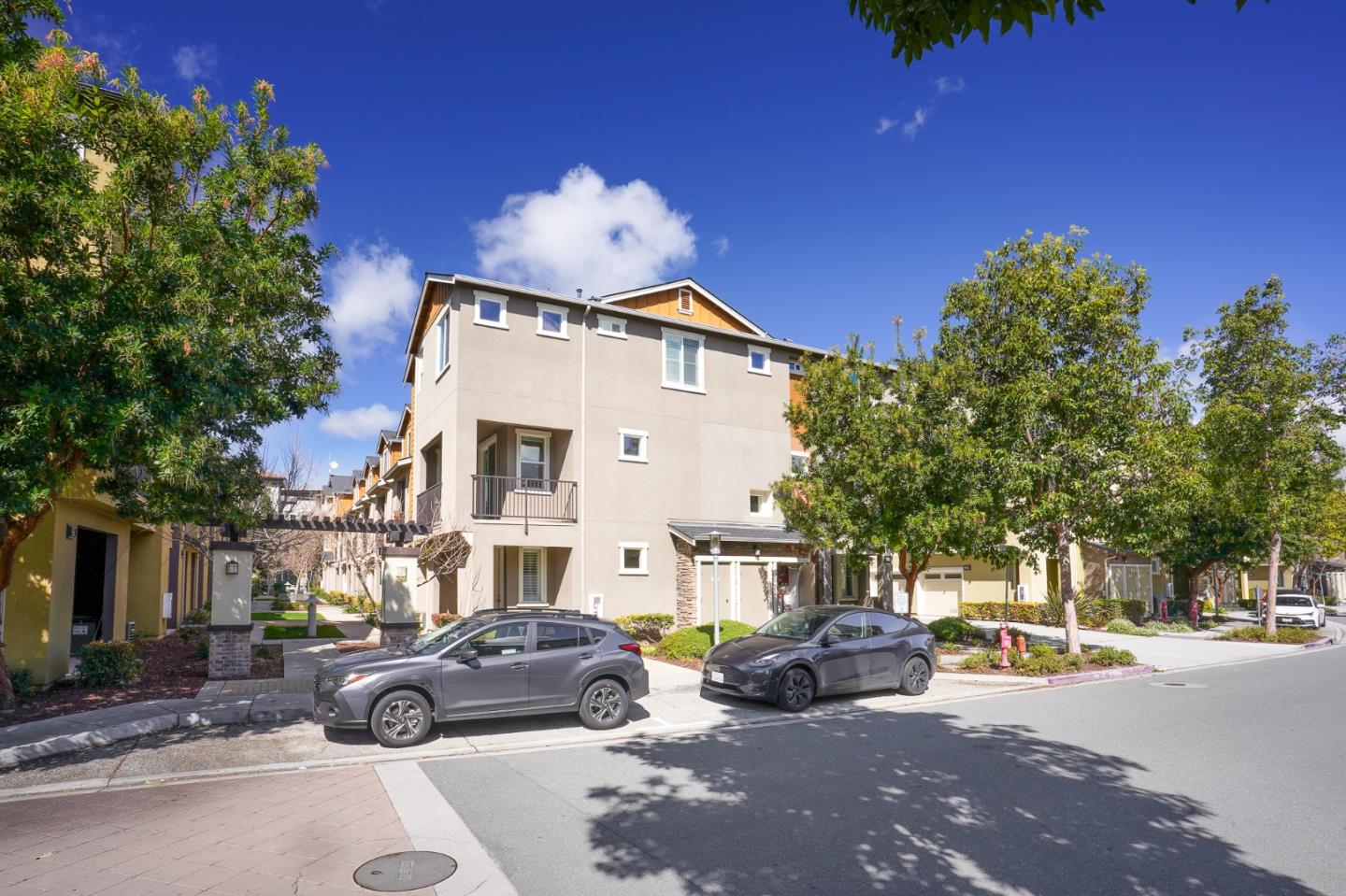 Detail Gallery Image 43 of 46 For 1297 Coyote Creek Way, Milpitas,  CA 95035 - 3 Beds | 2/1 Baths