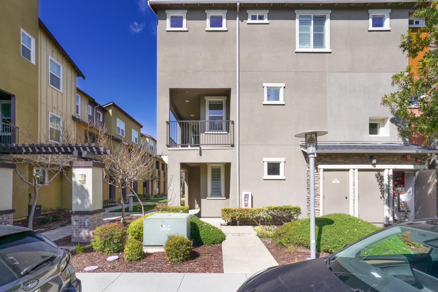 Detail Gallery Image 44 of 46 For 1297 Coyote Creek Way, Milpitas,  CA 95035 - 3 Beds | 2/1 Baths