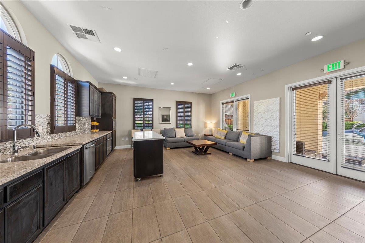 Detail Gallery Image 30 of 30 For 560 Holthouse Ter, Sunnyvale,  CA 94087 - 3 Beds | 2/1 Baths