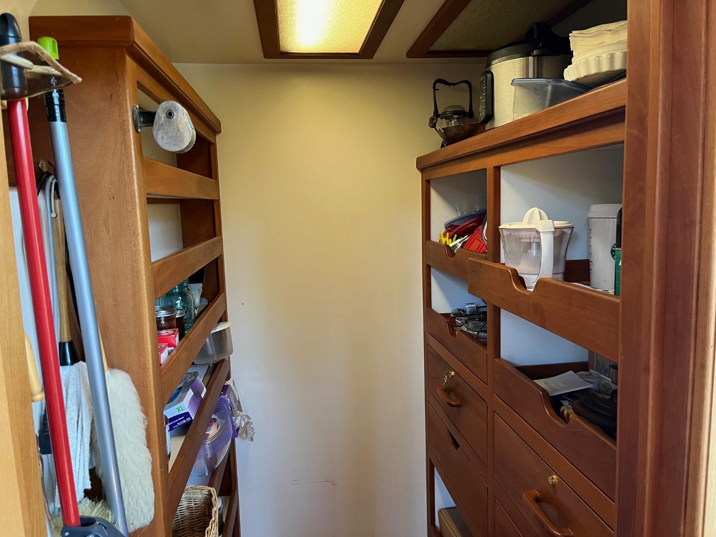 Detail Gallery Image 11 of 43 For 1557 Day Valley Rd, Aptos,  CA 95003 - 2 Beds | 2 Baths