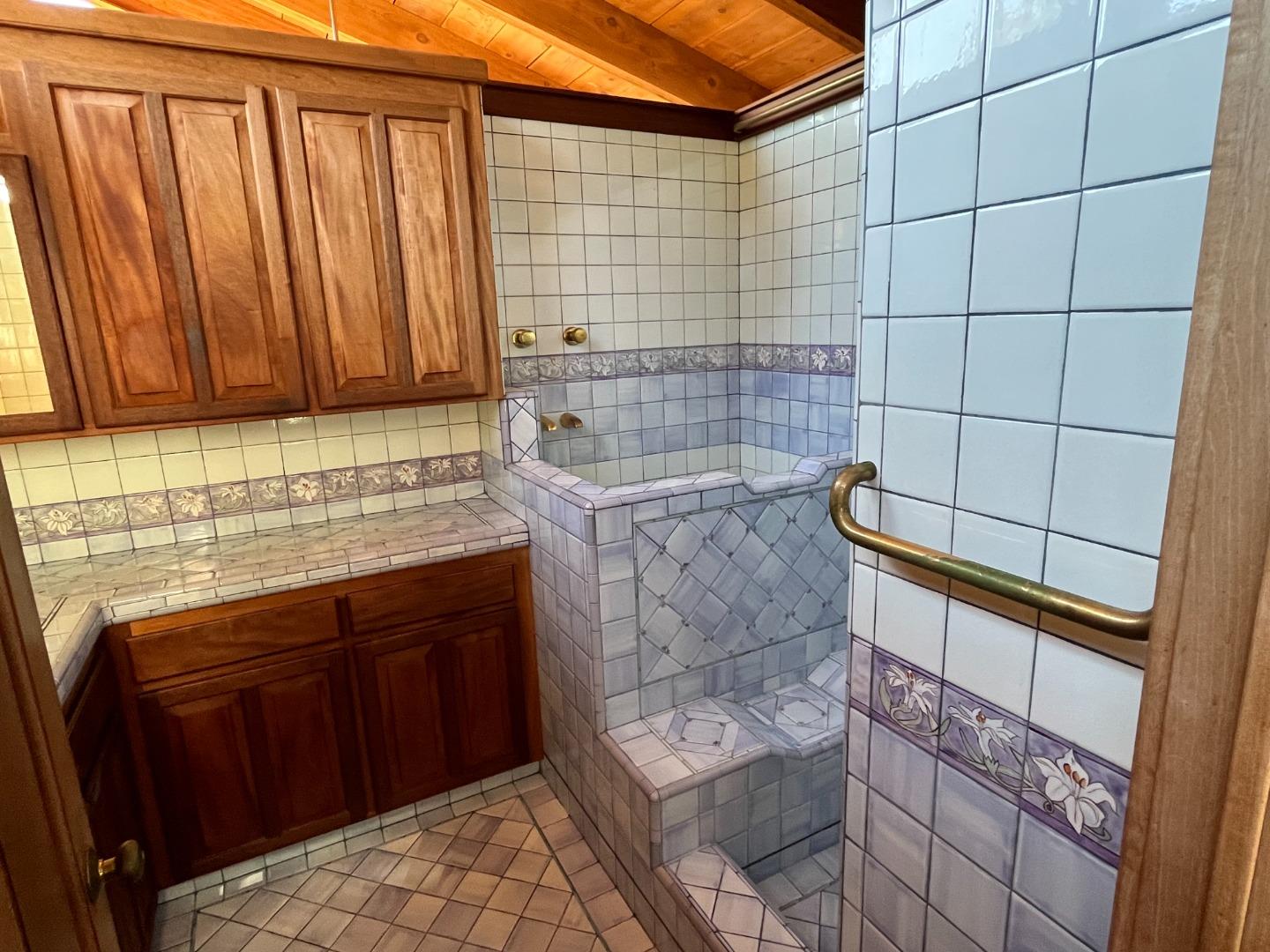 Detail Gallery Image 14 of 43 For 1557 Day Valley Rd, Aptos,  CA 95003 - 2 Beds | 2 Baths