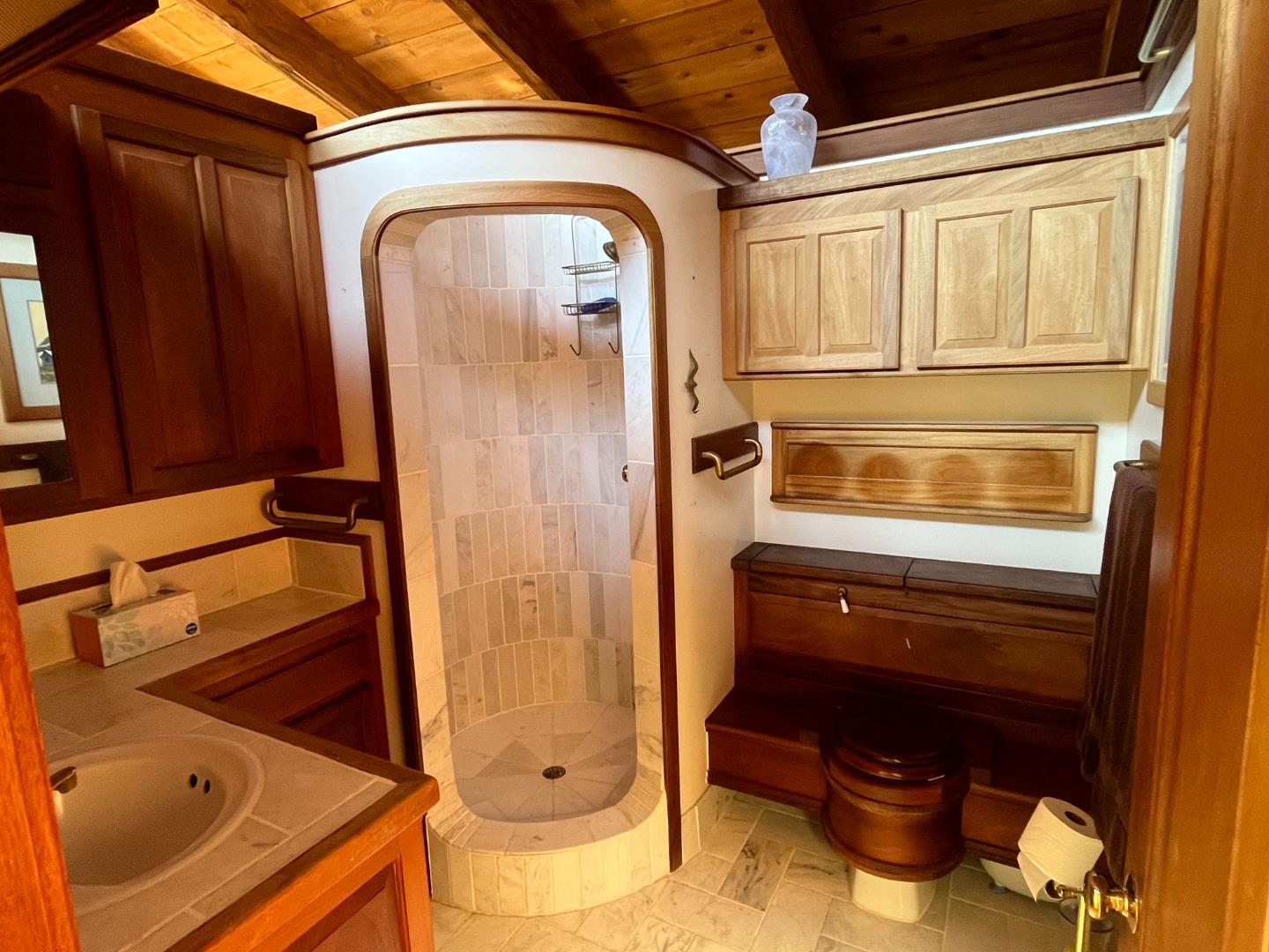 Detail Gallery Image 17 of 43 For 1557 Day Valley Rd, Aptos,  CA 95003 - 2 Beds | 2 Baths