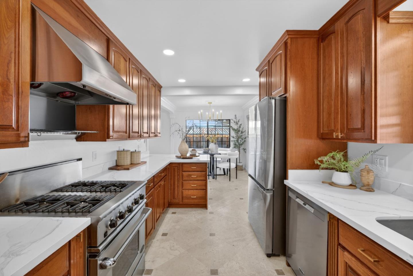 Detail Gallery Image 4 of 35 For 3531 Forest Ave, Santa Clara,  CA 95050 - 4 Beds | 2 Baths