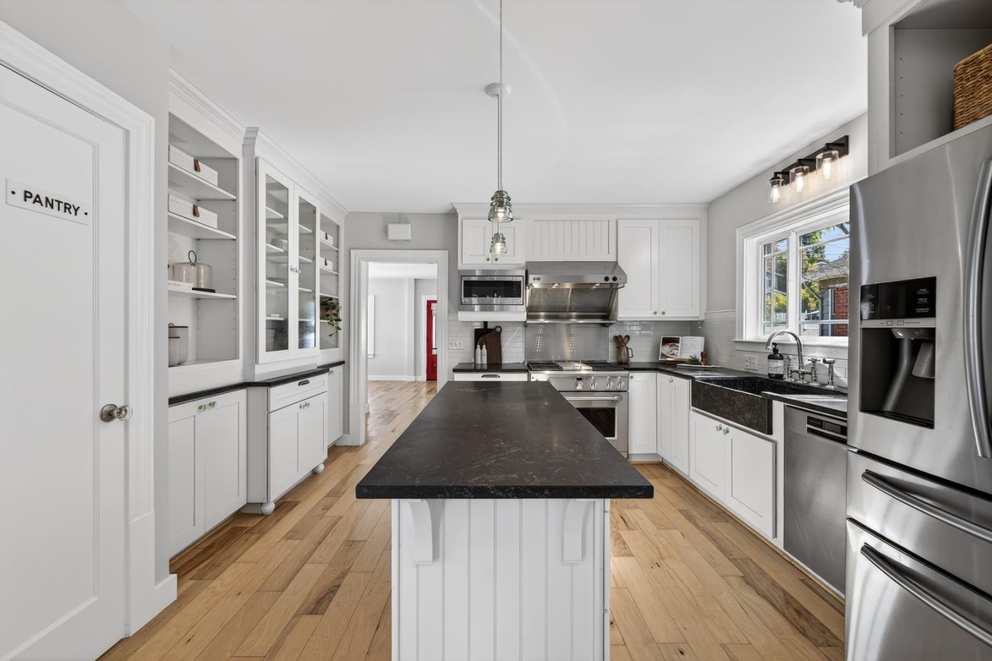 Detail Gallery Image 15 of 65 For 136 Loma Alta Ave, Los Gatos,  CA 95030 - 3 Beds | 3 Baths