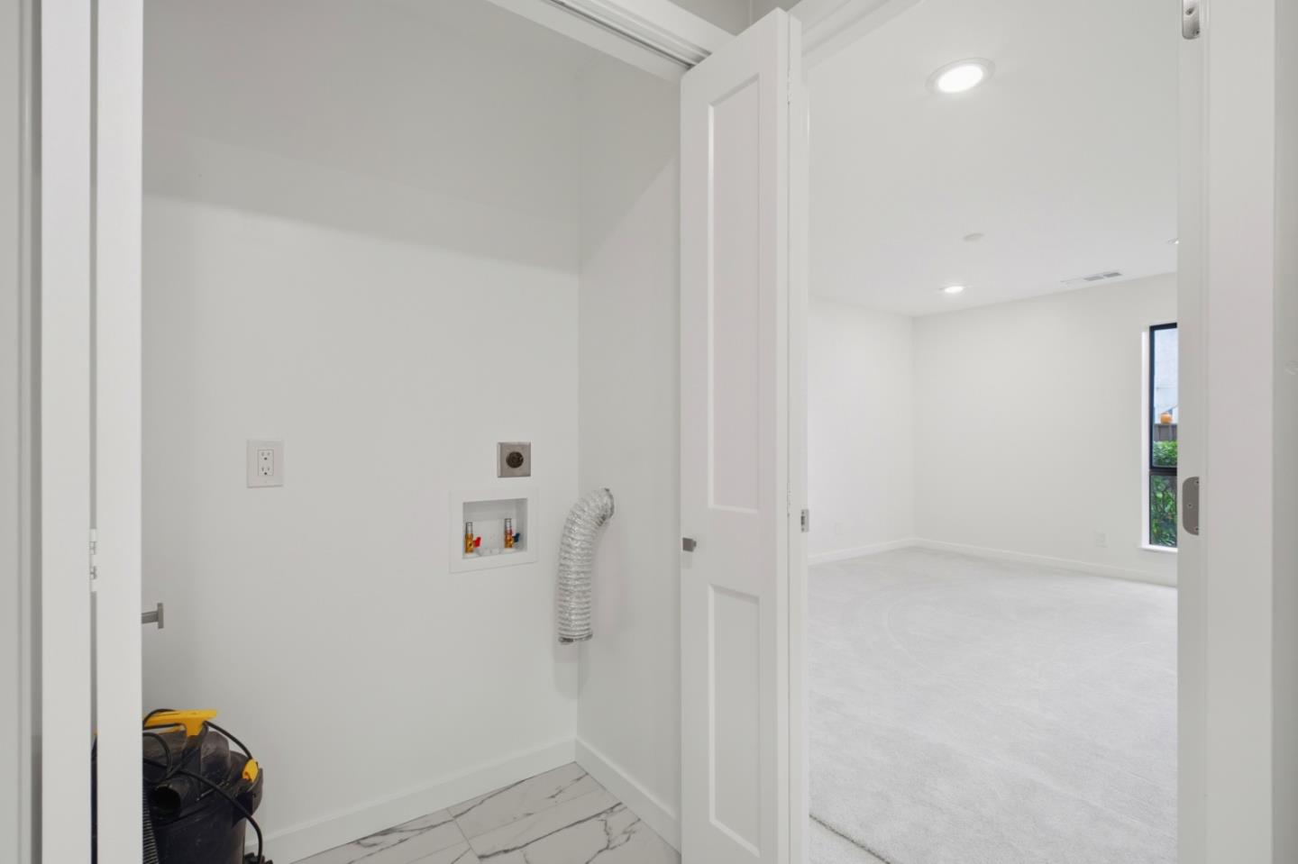 Detail Gallery Image 19 of 31 For 39975 Cedar Blvd #136,  Newark,  CA 94560 - 2 Beds | 2 Baths