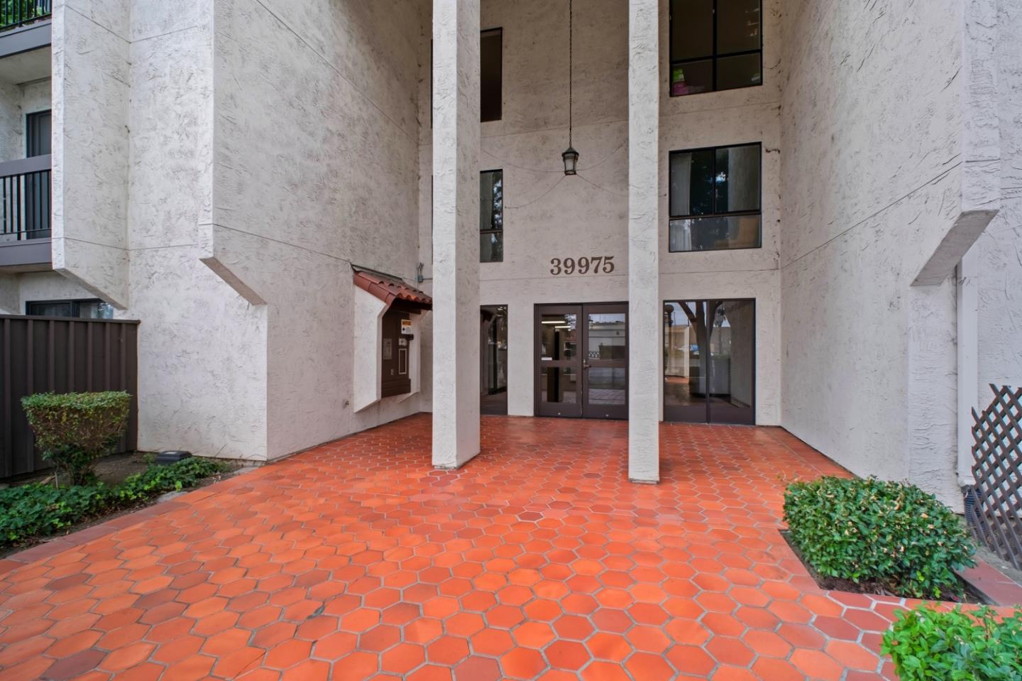 Detail Gallery Image 33 of 40 For 39975 Cedar Blvd #136,  Newark,  CA 94560 - 2 Beds | 2 Baths