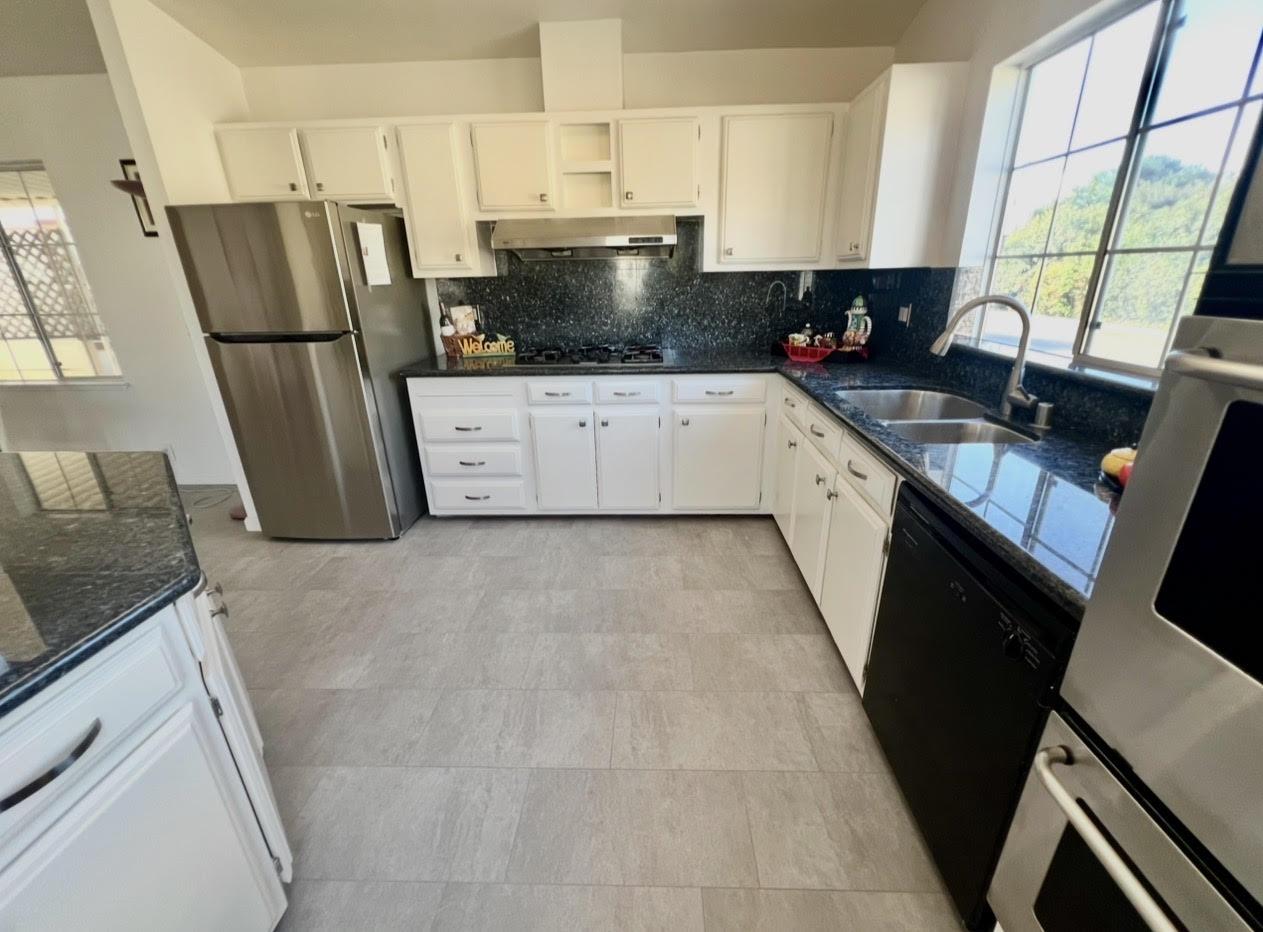 Detail Gallery Image 14 of 49 For 600 E Weddell Dr #192,  Sunnyvale,  CA 94089 - 3 Beds | 2 Baths