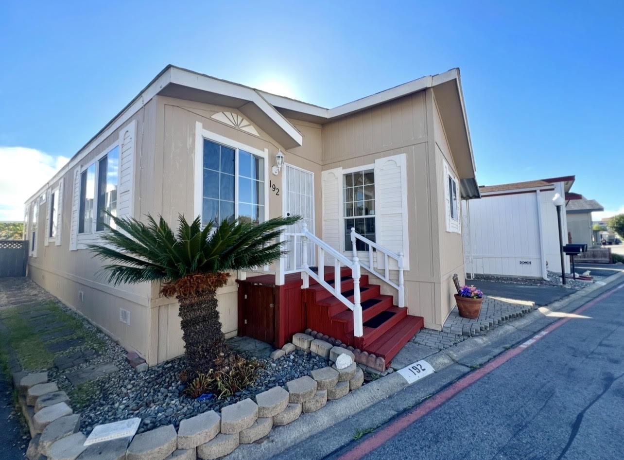 Detail Gallery Image 3 of 49 For 600 E Weddell Dr #192,  Sunnyvale,  CA 94089 - 3 Beds | 2 Baths