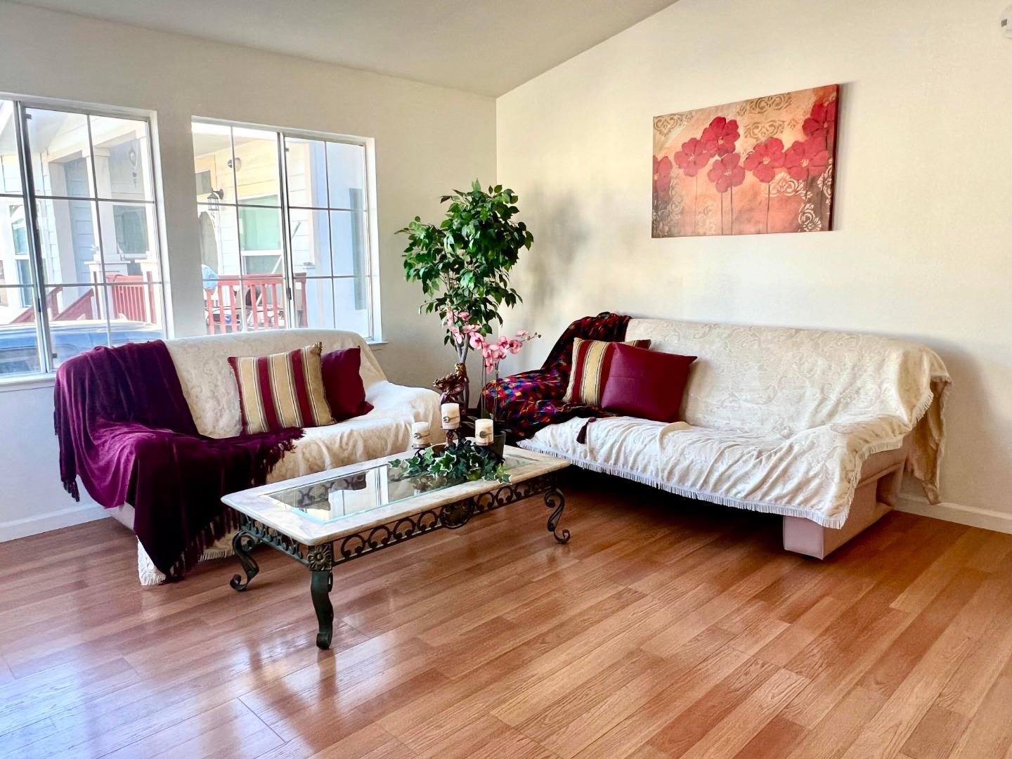 Detail Gallery Image 4 of 49 For 600 E Weddell Dr #192,  Sunnyvale,  CA 94089 - 3 Beds | 2 Baths