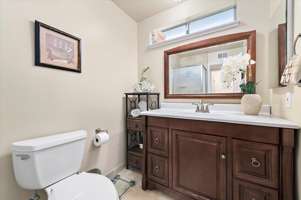 Detail Gallery Image 11 of 23 For 6325 Malory Dr, San Jose,  CA 95123 - 3 Beds | 2 Baths