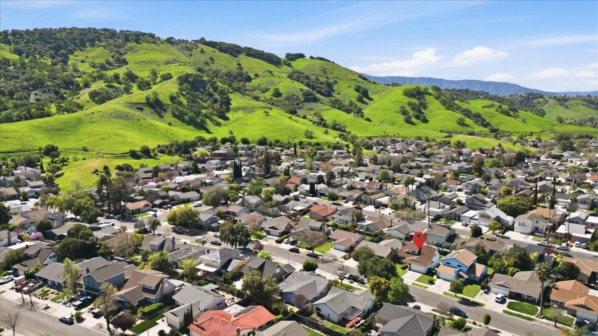 Detail Gallery Image 21 of 23 For 6325 Malory Dr, San Jose,  CA 95123 - 3 Beds | 2 Baths