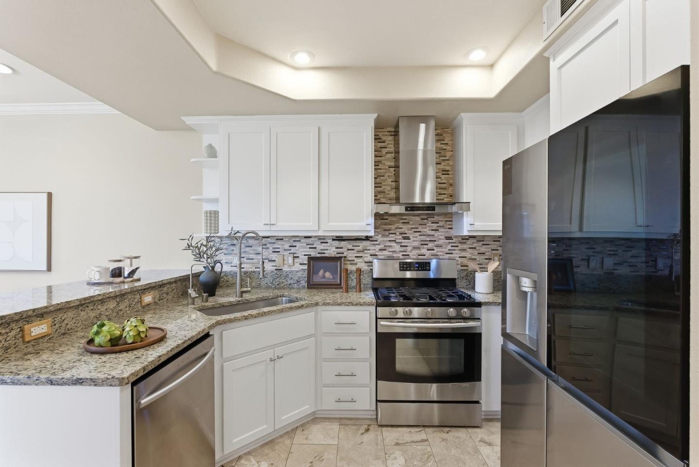 Photo #6: ML82037868 Listing: Photo #6