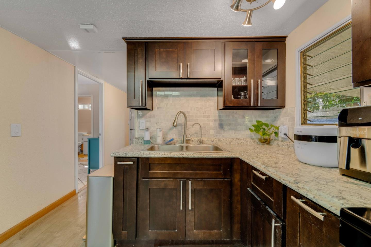 Detail Gallery Image 8 of 26 For 2855 Senter Rd #63,  San Jose,  CA 95111 - 3 Beds | 2 Baths