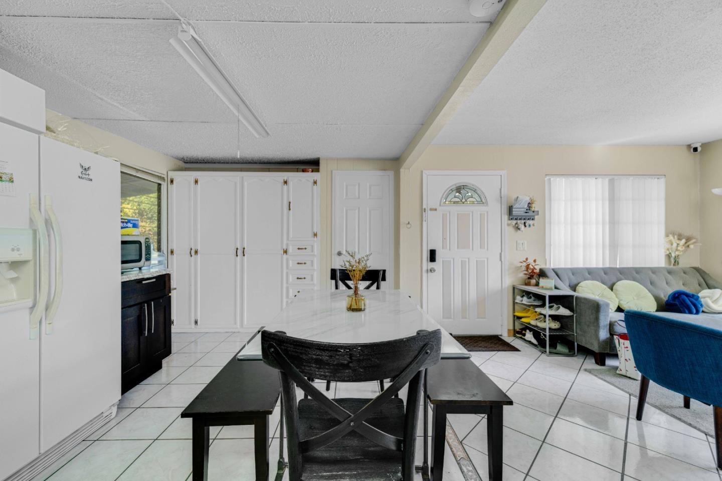 Detail Gallery Image 9 of 26 For 2855 Senter Rd #63,  San Jose,  CA 95111 - 3 Beds | 2 Baths