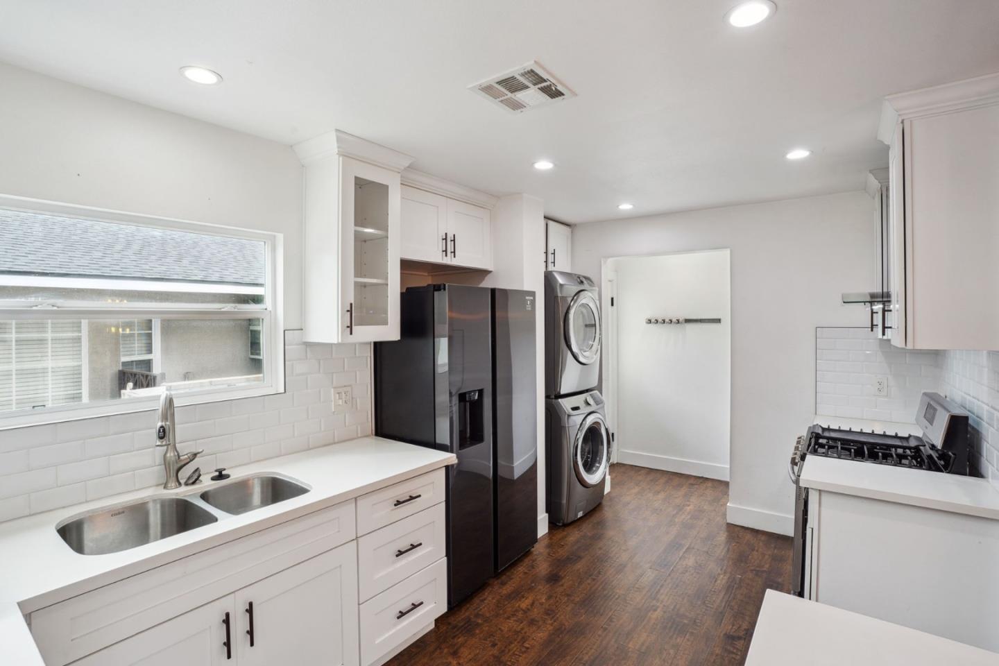 Detail Gallery Image 10 of 25 For 1133 W 78th St, Los Angeles,  CA 90044 - 3 Beds | 2 Baths