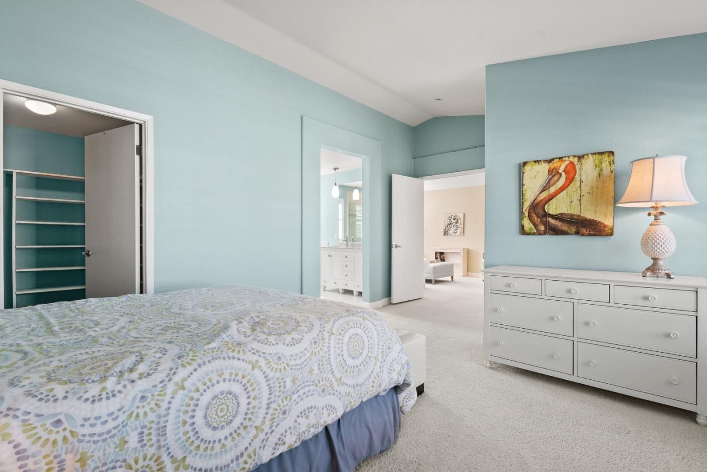 Detail Gallery Image 25 of 40 For 2130 Francesco Cir, Capitola,  CA 95010 - 3 Beds | 2/1 Baths